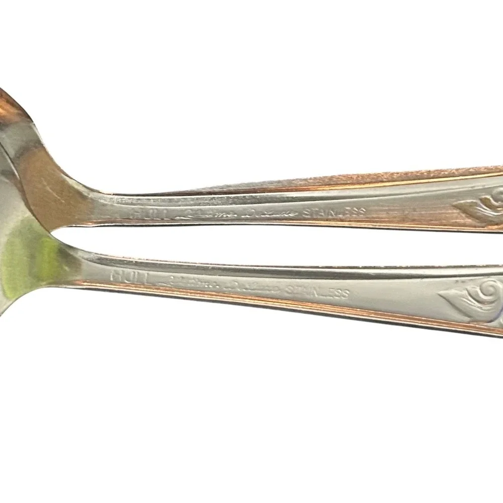 Set of 2 Vintage Hull Lifetime Deluxe Stainless Steel Oval Soup Spoons Tulip